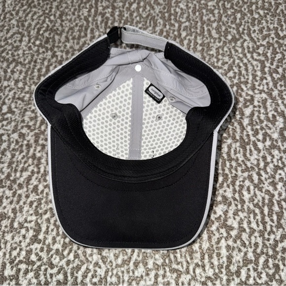 Patagonia hat - Picture 4 of 4